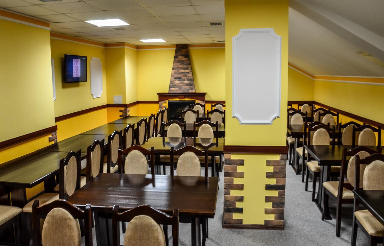 Hotel Obolon-Arena Kiev Exteriör bild